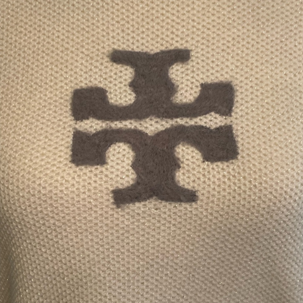 Tory Burch Cream Sweater with Gray Logo & Shimmery gold threading - Picture 4 of 16